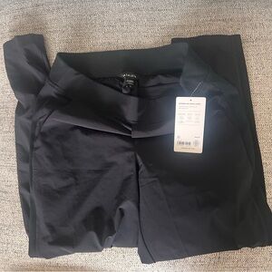 Athleta Brooklyn Ankle Pant in Black